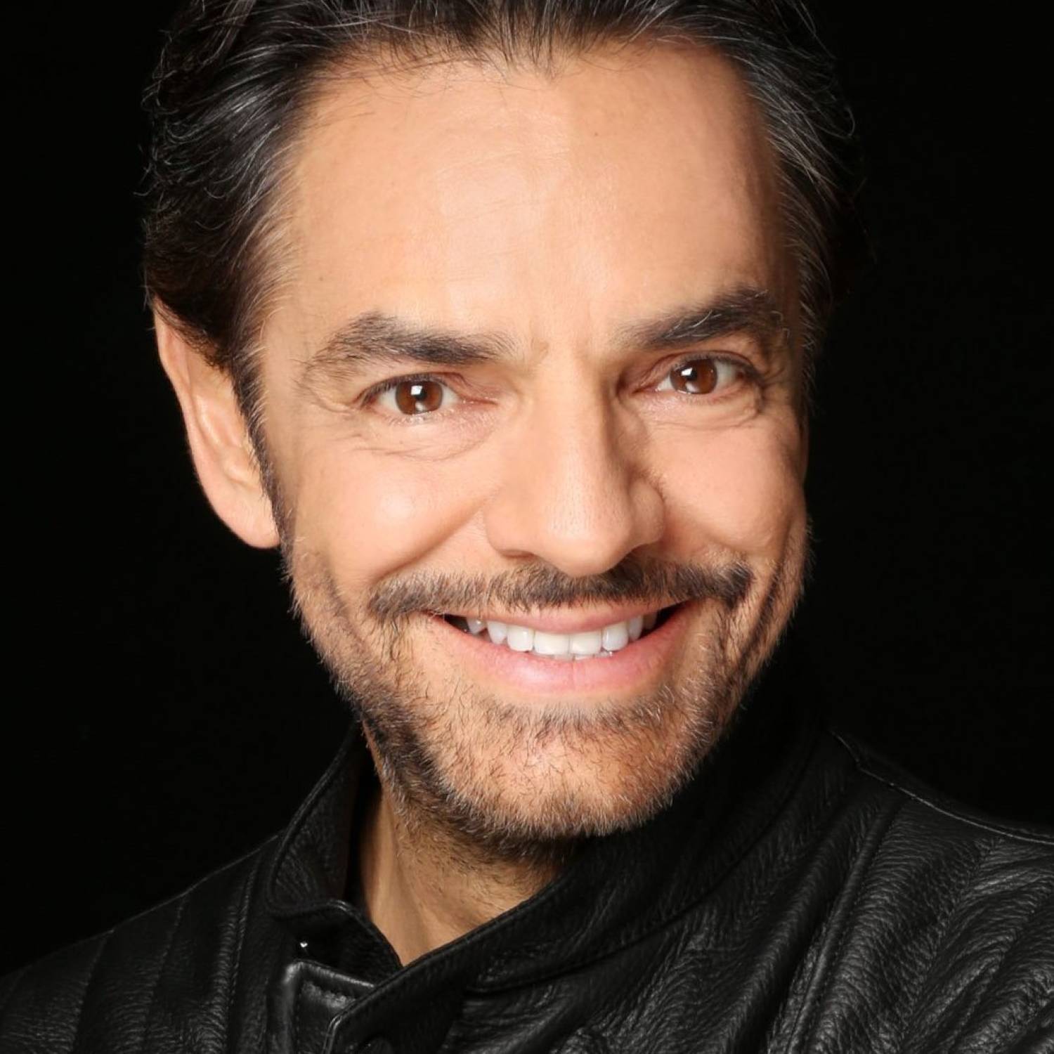 Eugenio Derbez photo