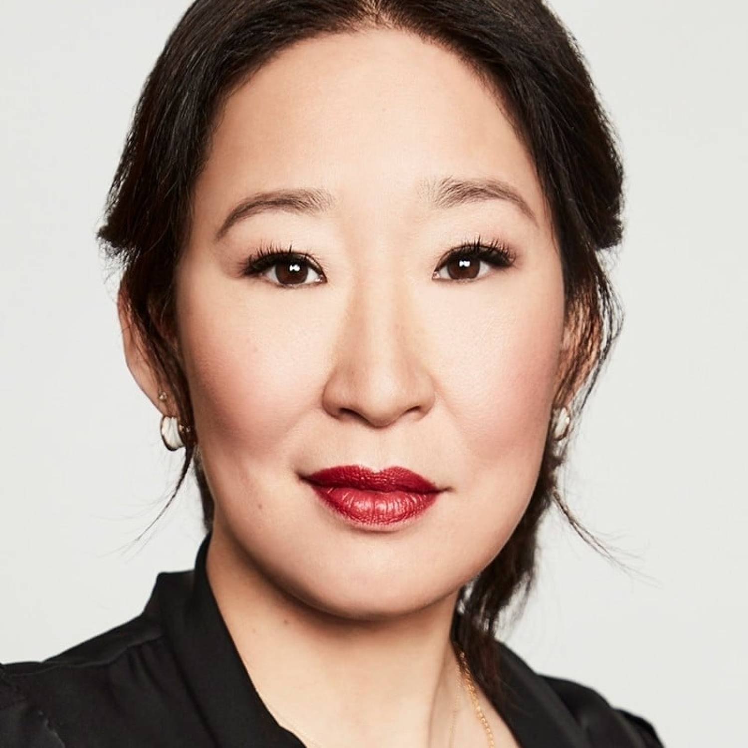 Sandra Oh photo