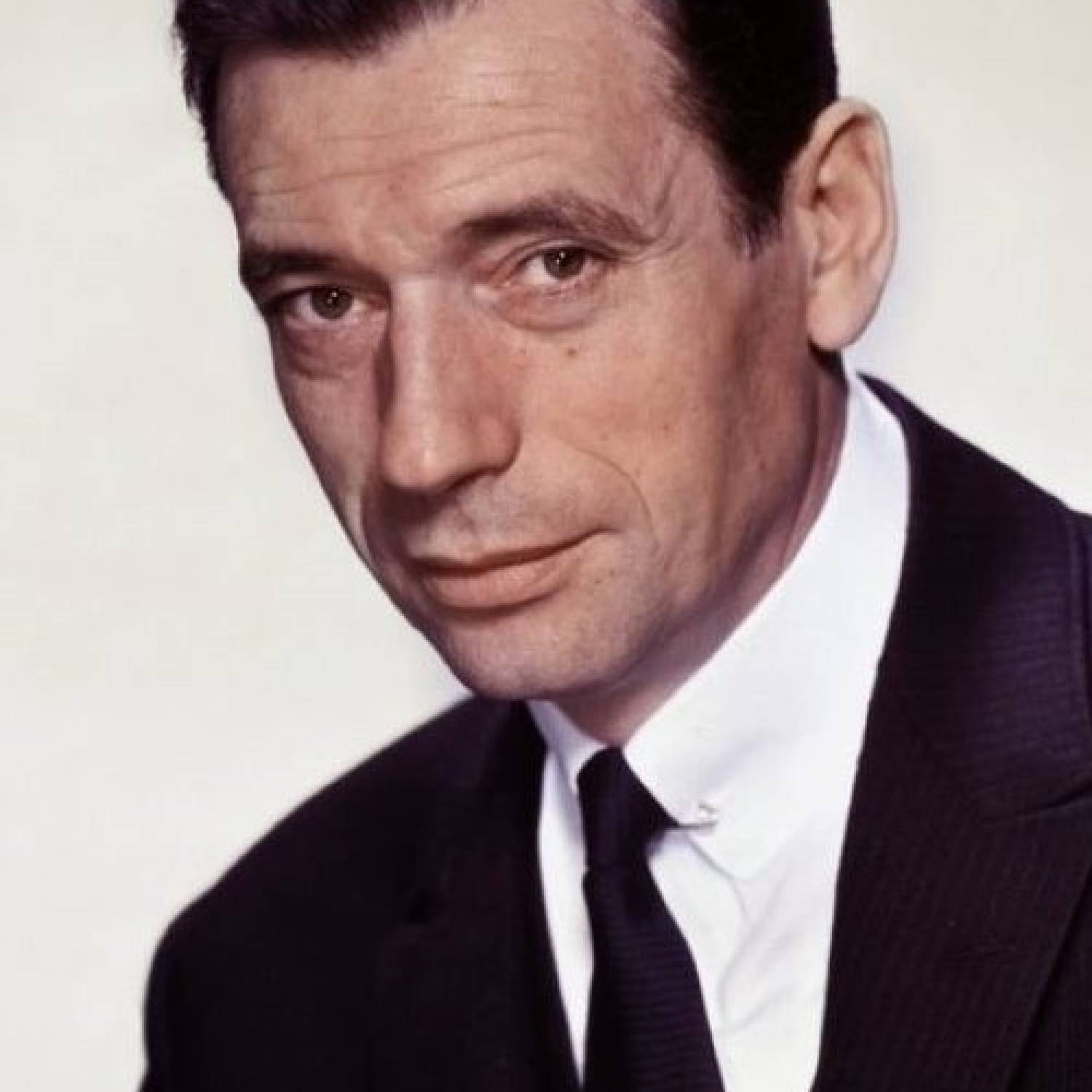 Yves Montand photo
