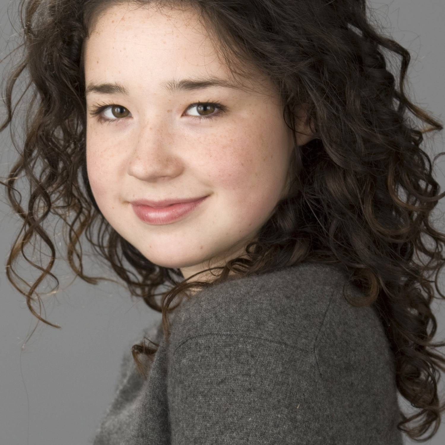 Sarah Steele photo