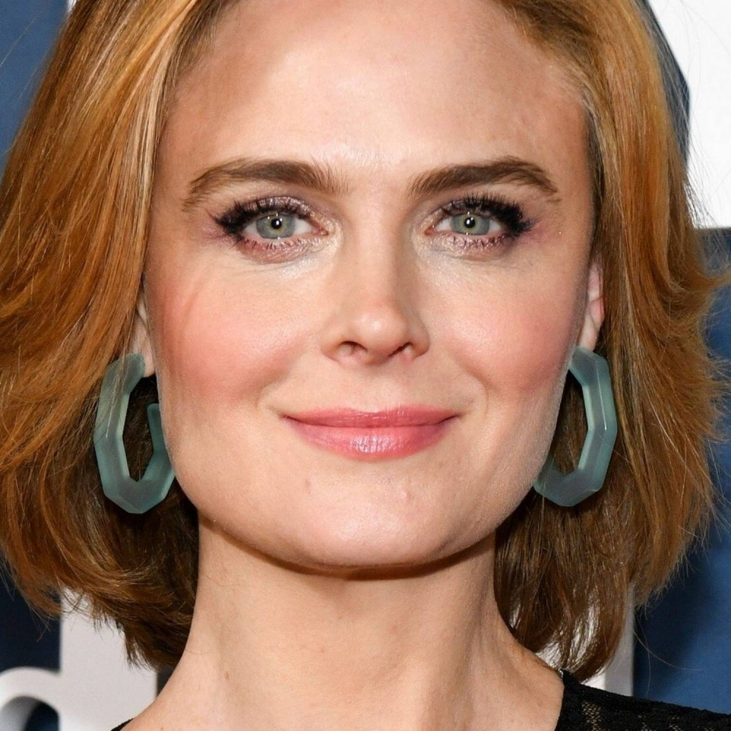 Emily Deschanel photo
