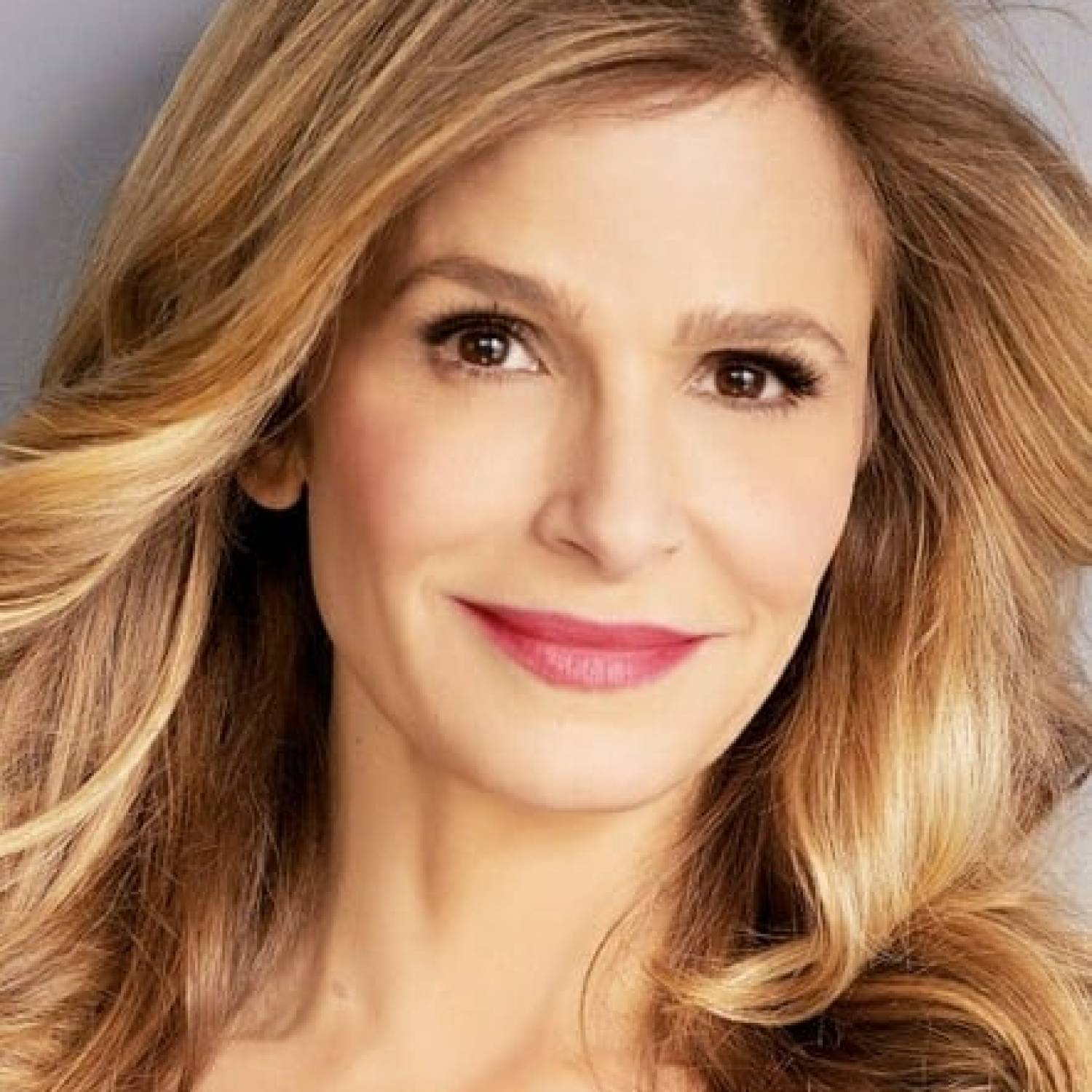 Kyra Sedgwick photo