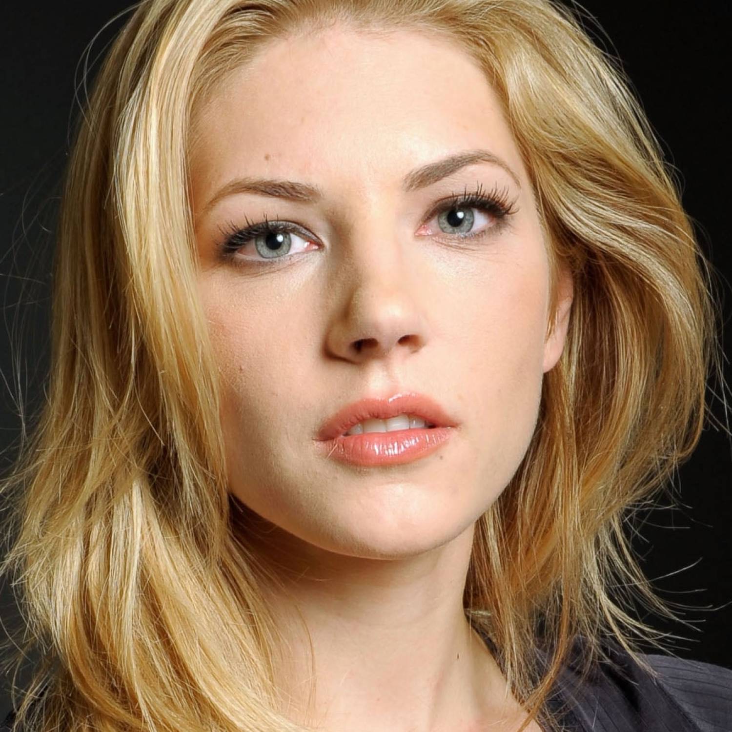 Katheryn Winnick photo