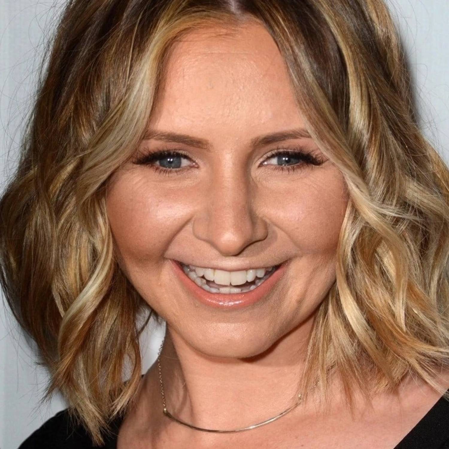 Beverley Mitchell photo
