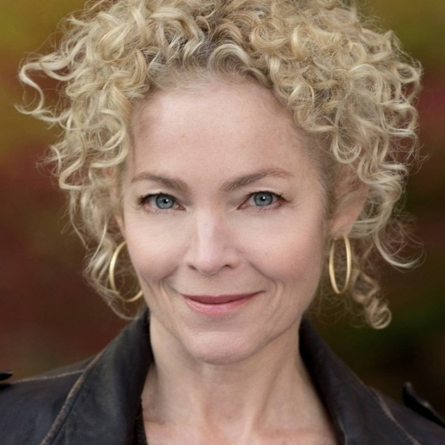 Amy Irving photo