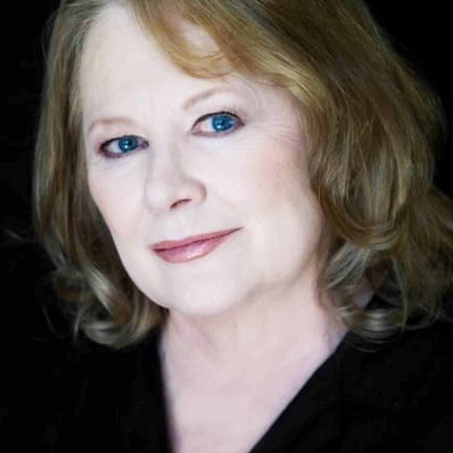 Shirley Knight photo