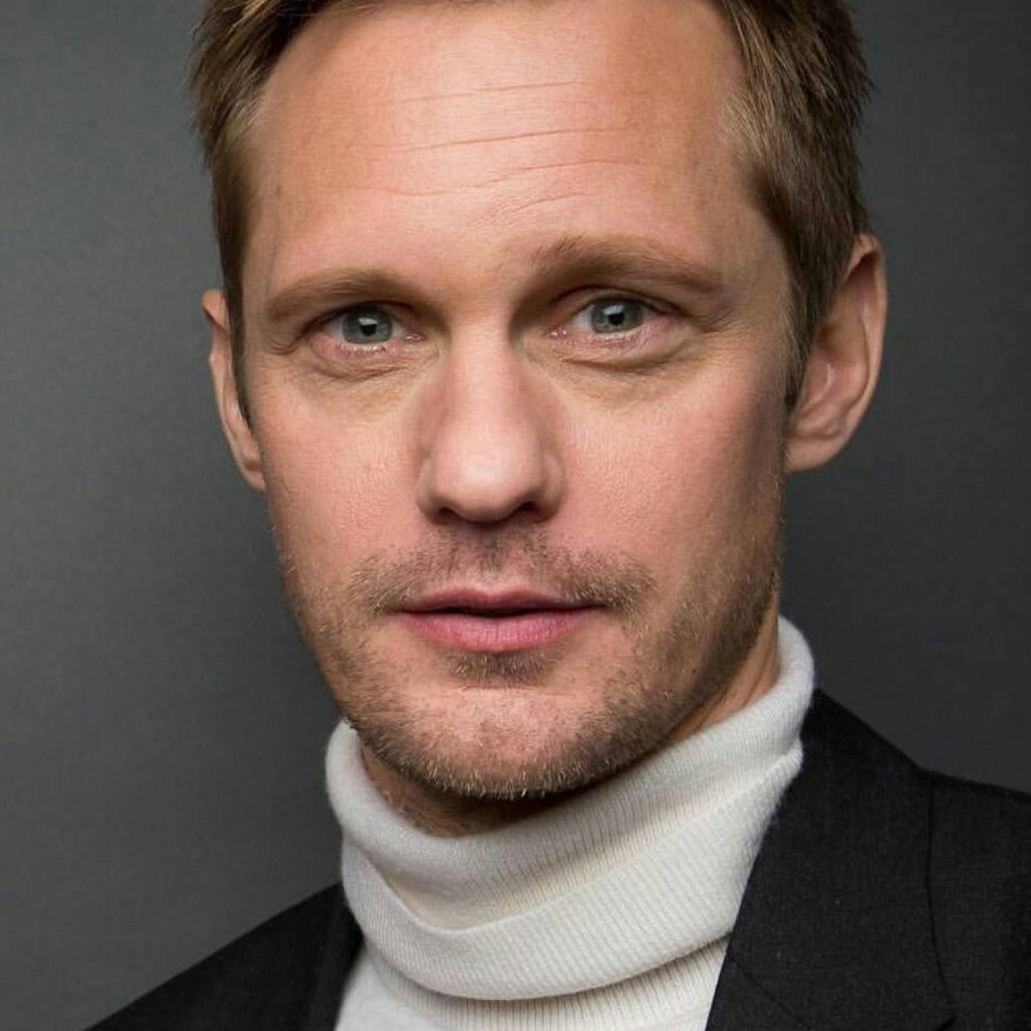 Alexander Skarsgård photo