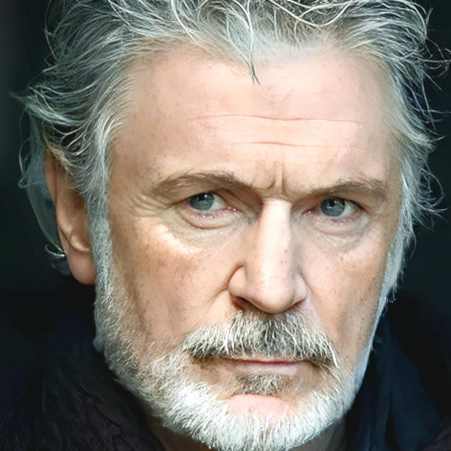 Patrick Bergin photo