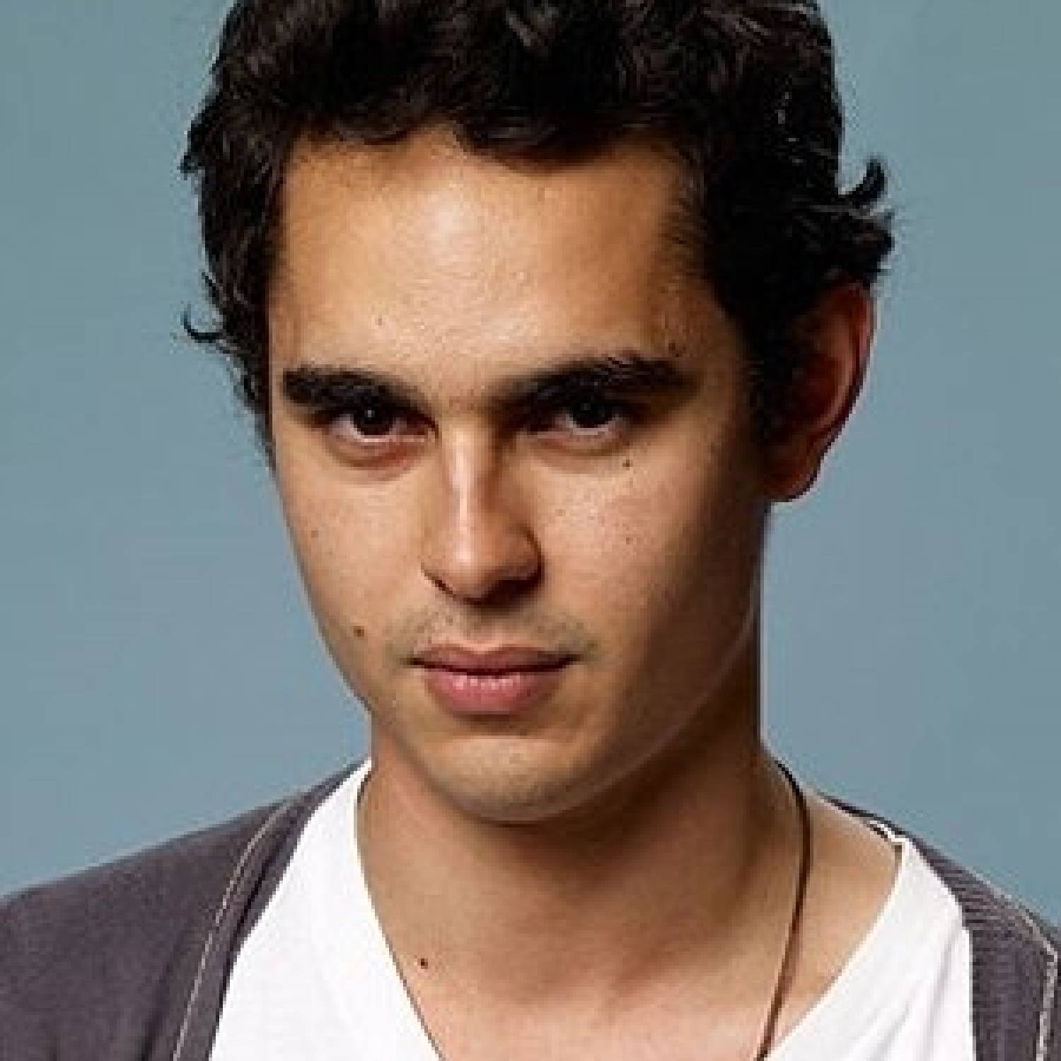 Max Minghella photo