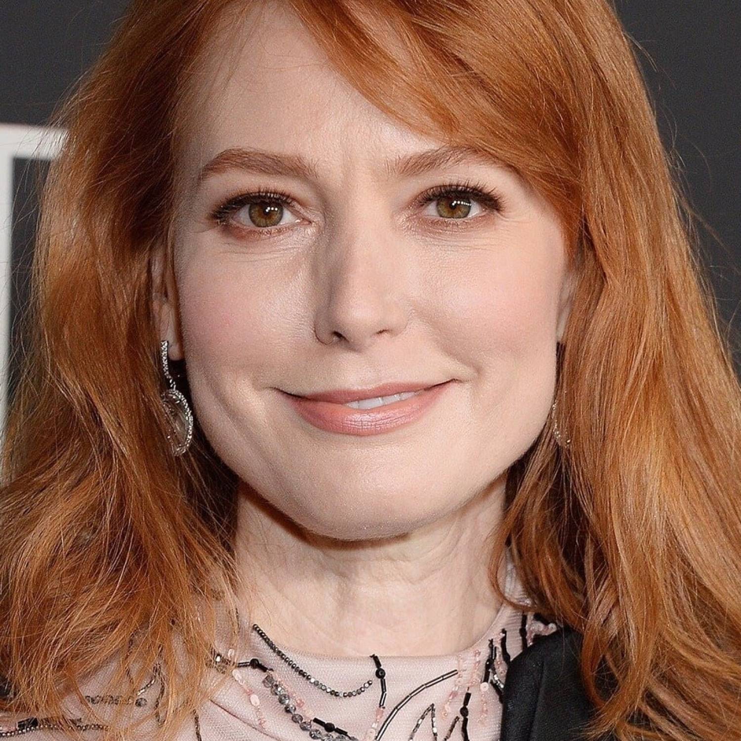 Alicia Witt photo