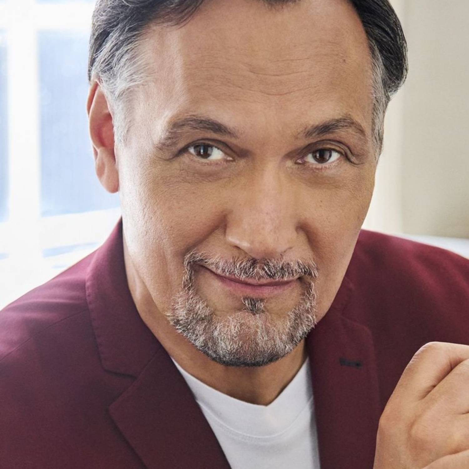 Jimmy Smits photo