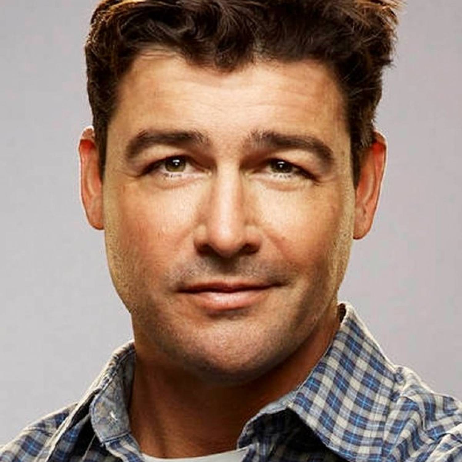 Kyle Chandler photo