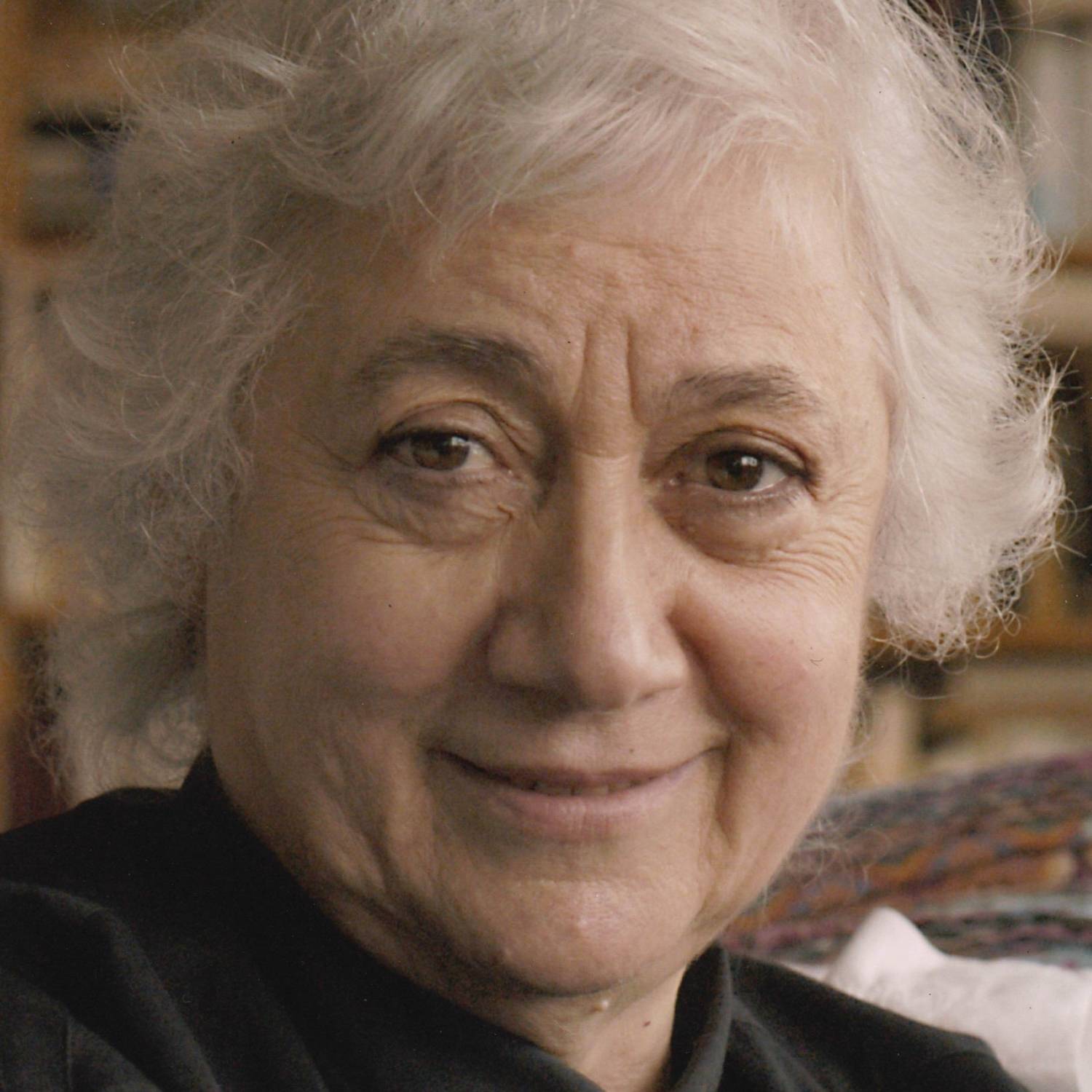 Isabelle Sadoyan photo