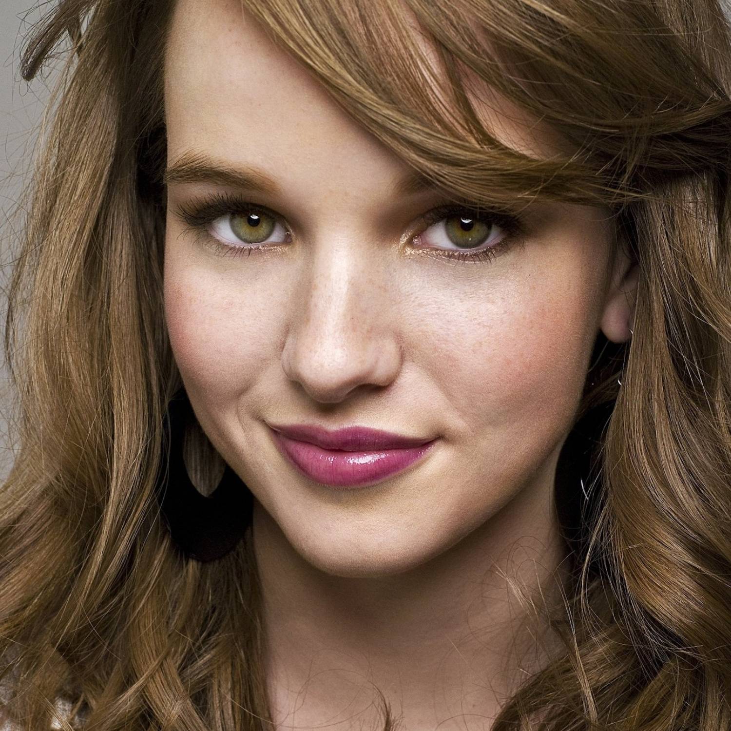 Kay Panabaker photo