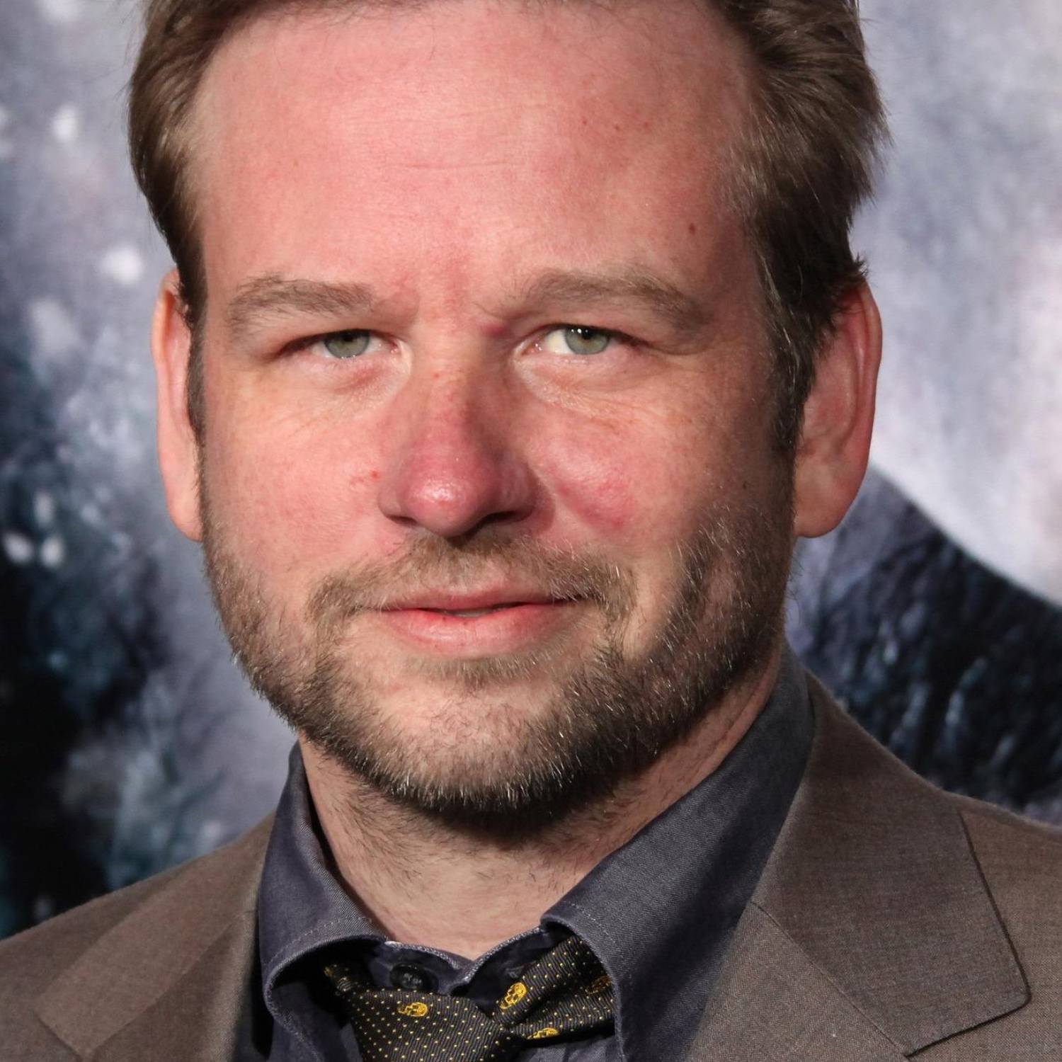 Dallas Roberts photo