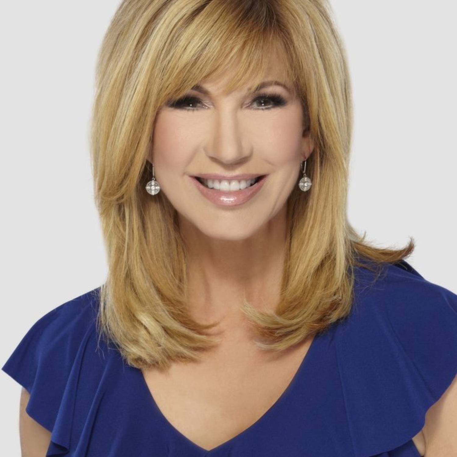 Leeza Gibbons photo