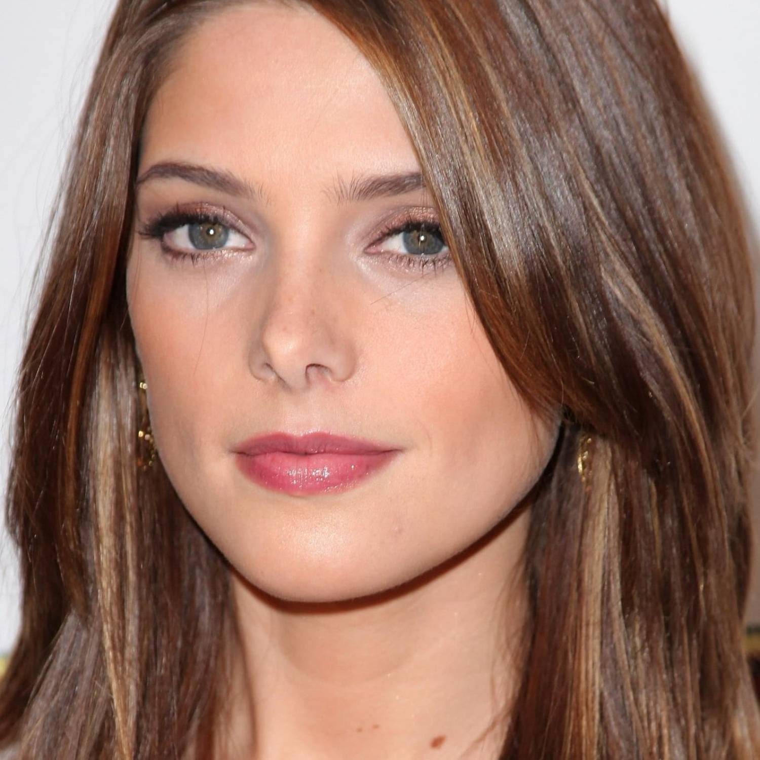 Ashley Greene photo