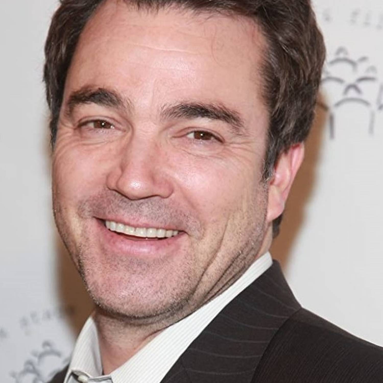 Jon Tenney photo