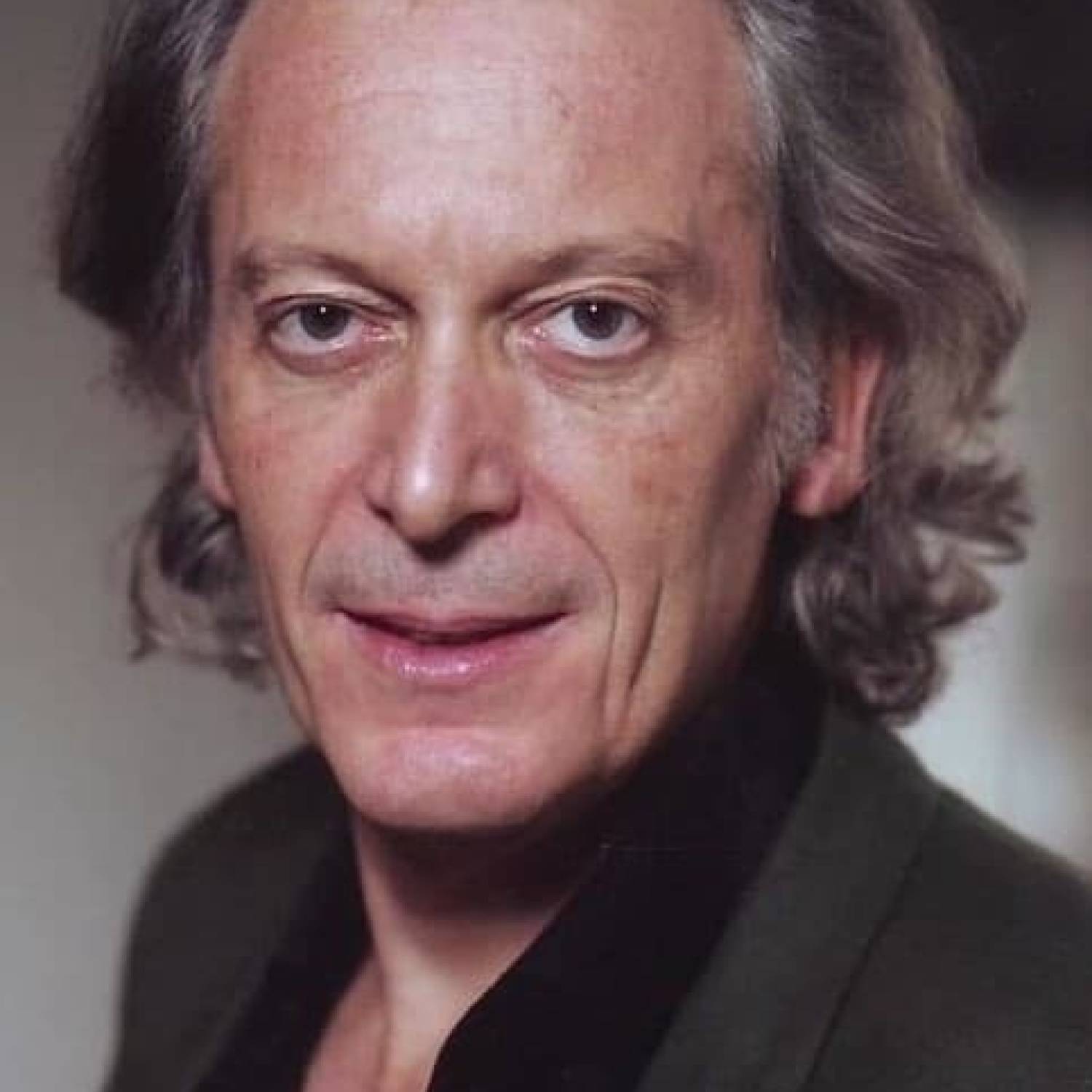 Ronald Guttman photo