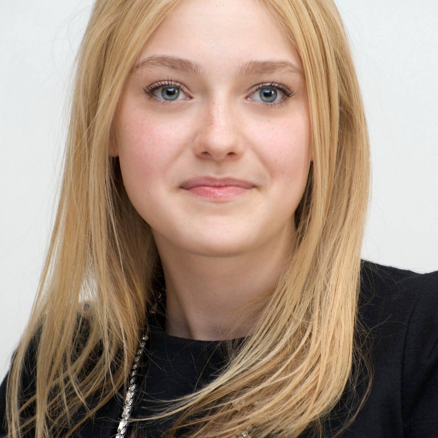 Dakota Fanning photo