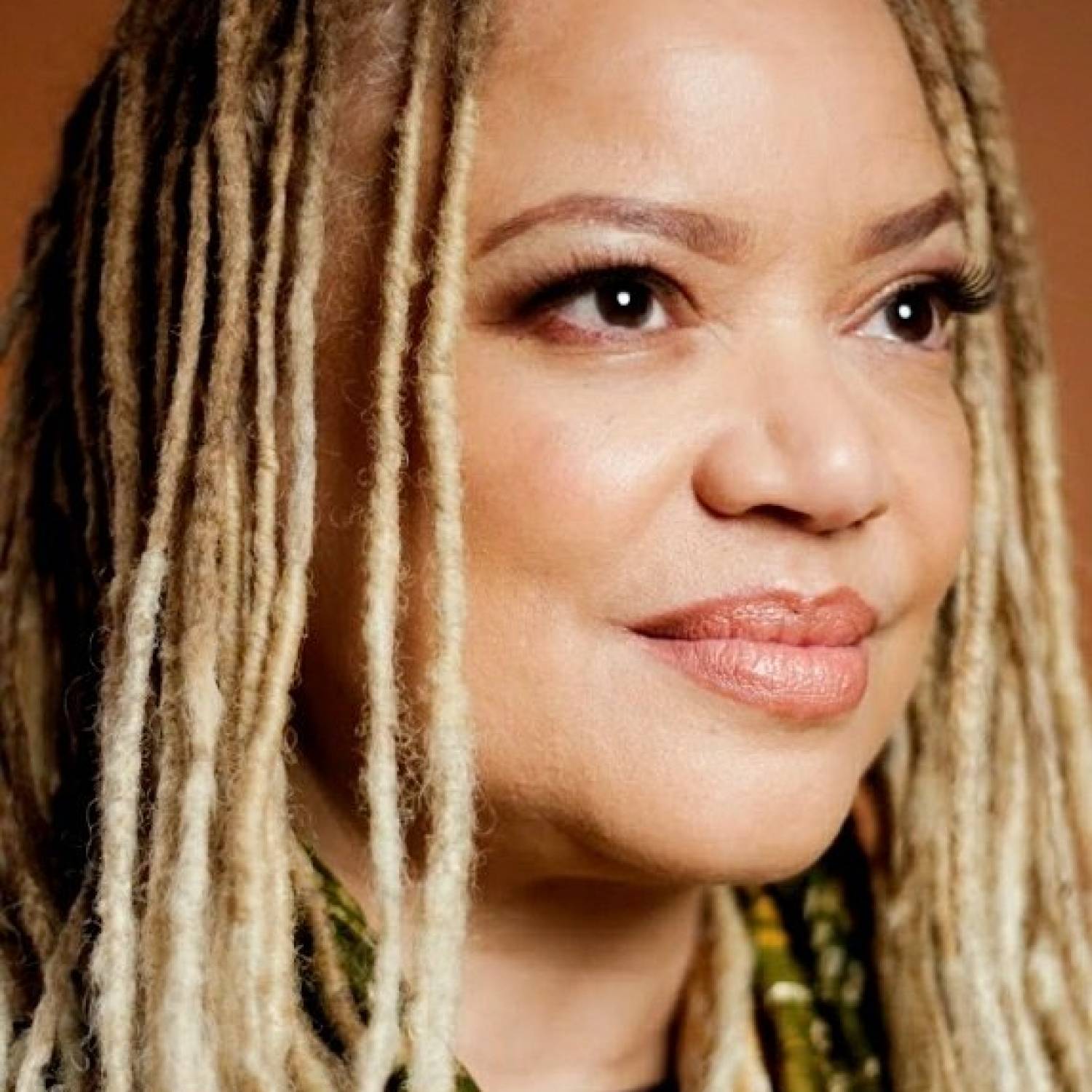 Kasi Lemmons photo