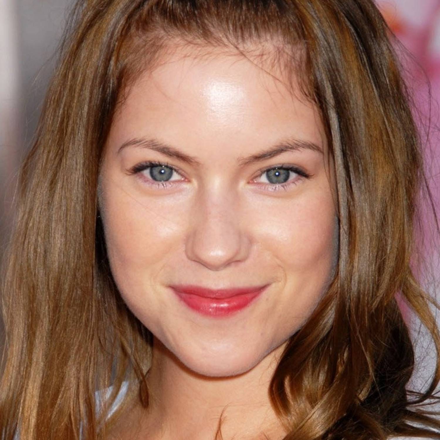 Laura Ramsey photo