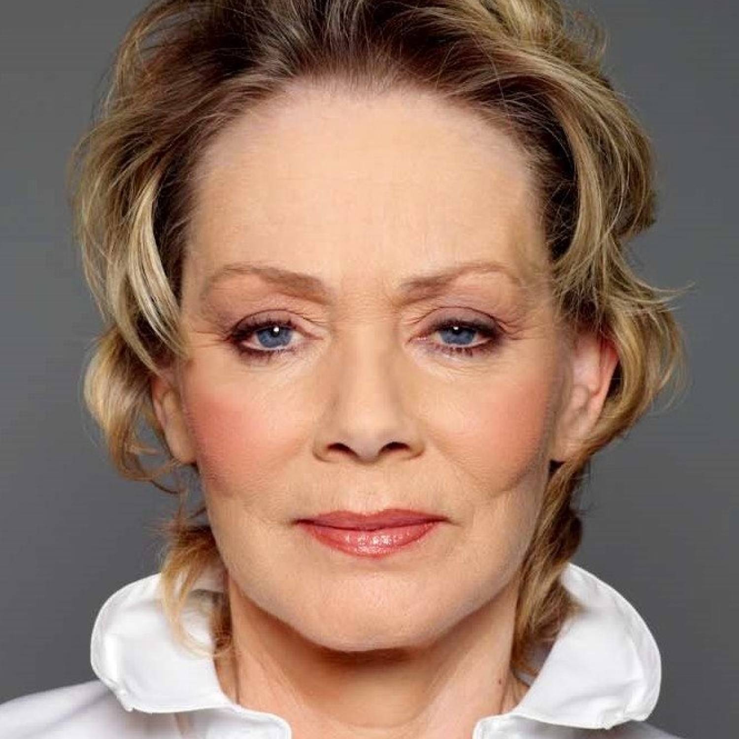 Jean Smart photo