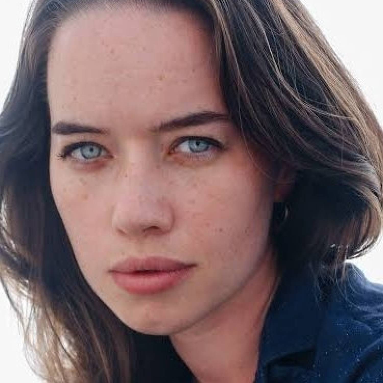 Anna Popplewell photo