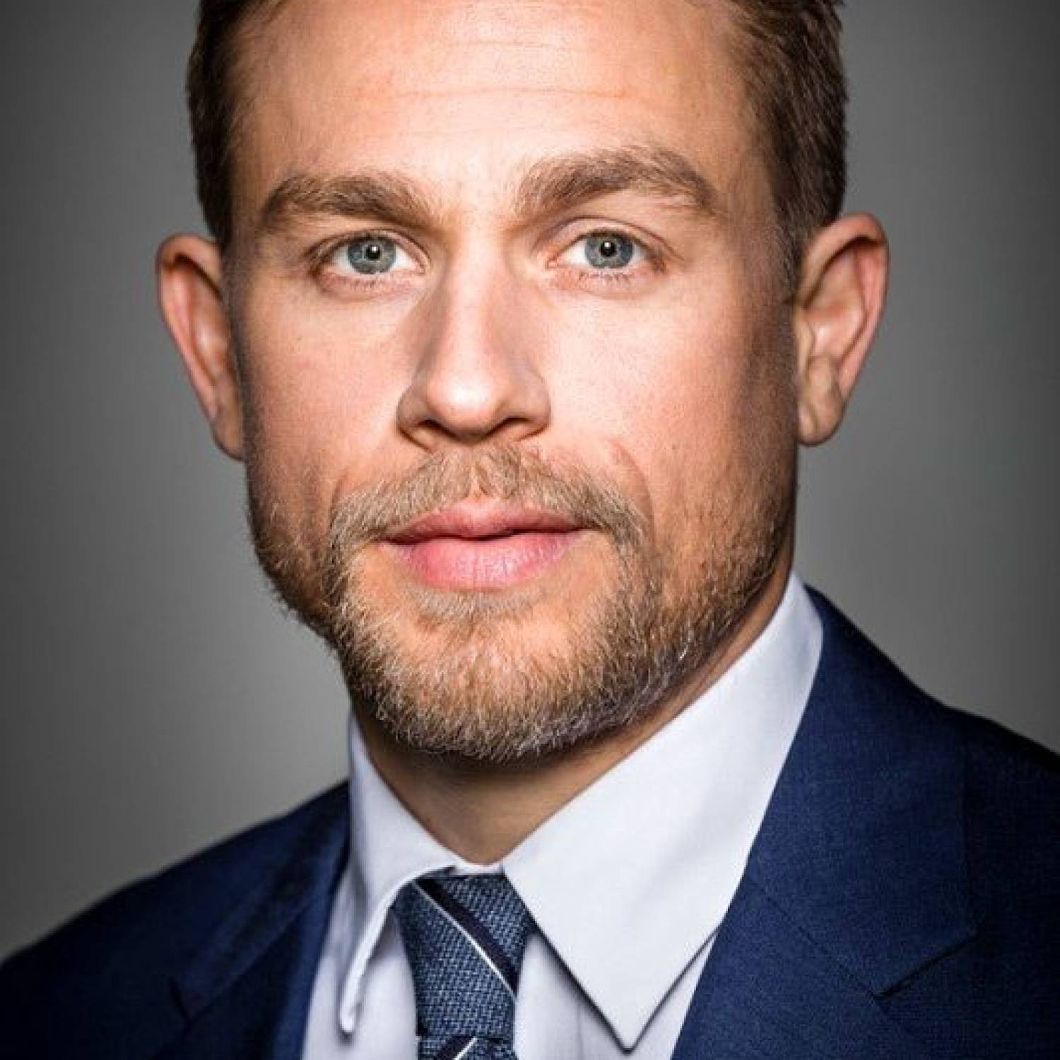 Charlie Hunnam photo