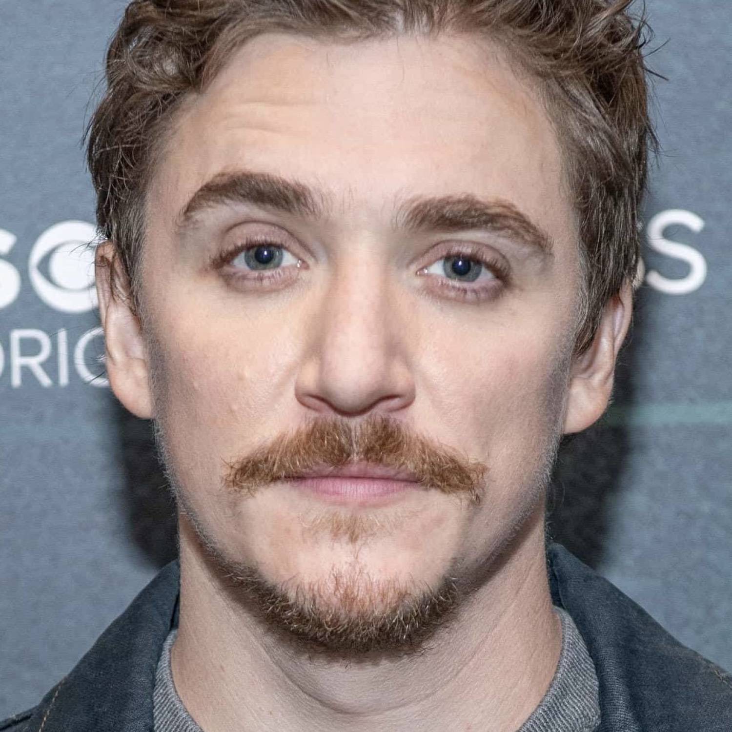 Kyle Gallner photo