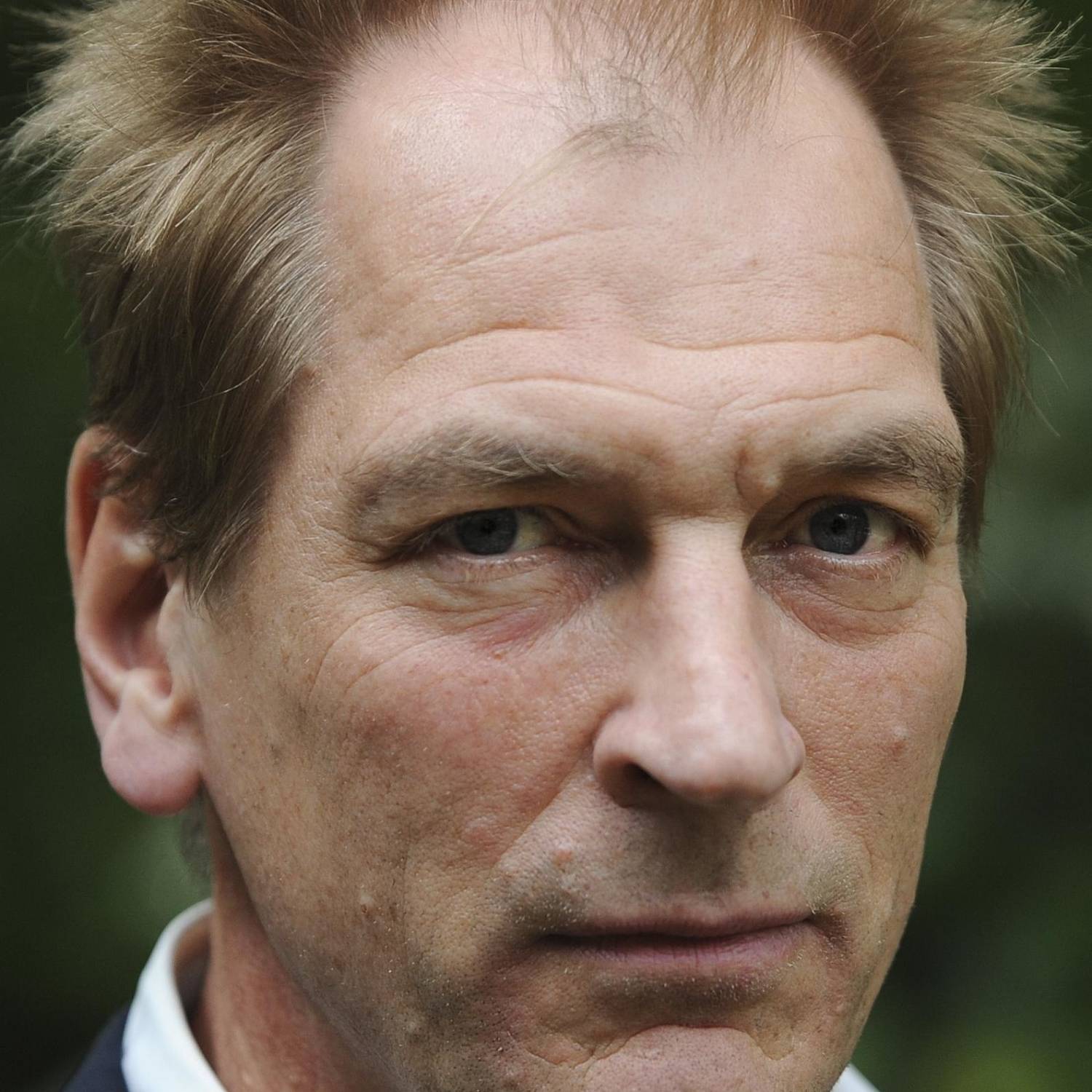 Julian Sands photo