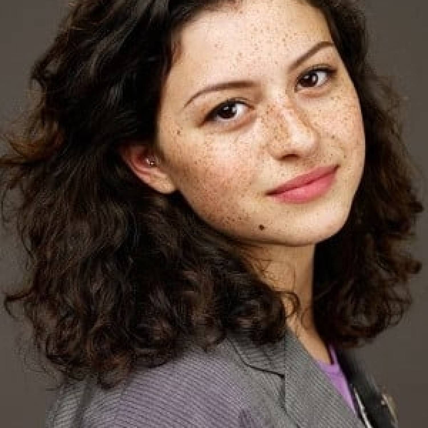 Alia Shawkat photo