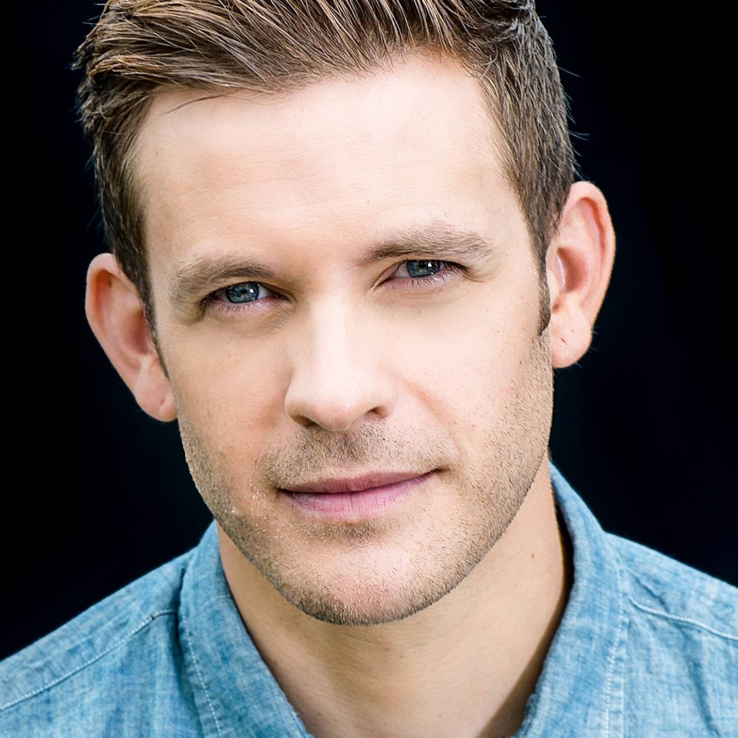 Bryce Johnson photo