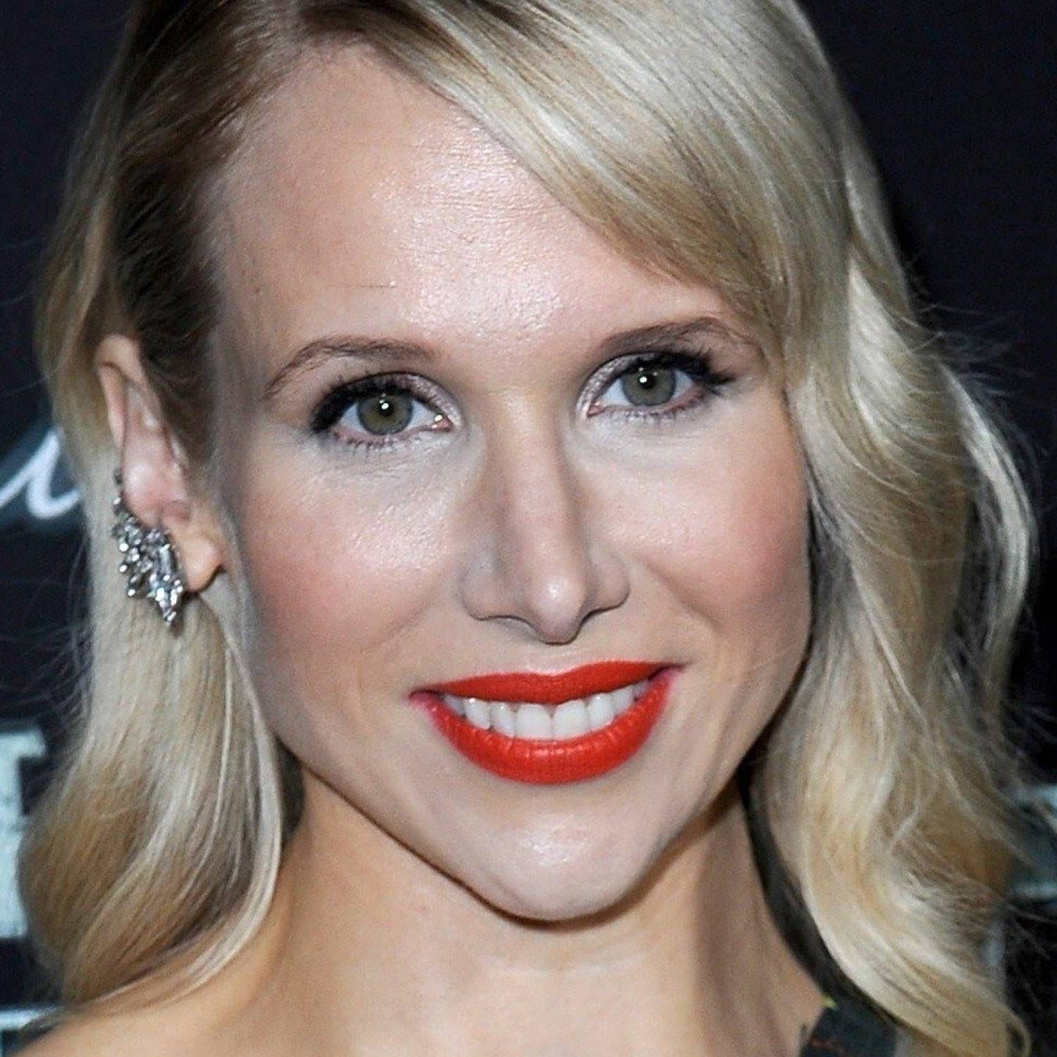 Lucy Punch photo