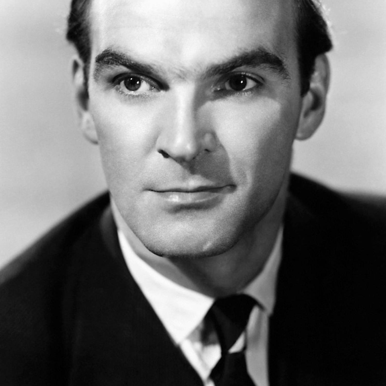 Stanley Baker photo