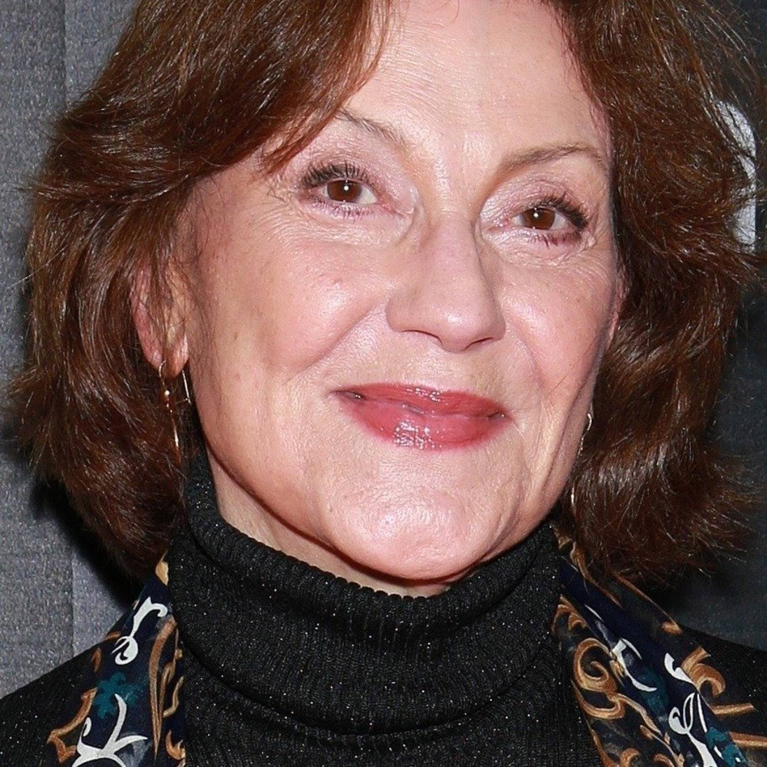 Kelly Bishop photo