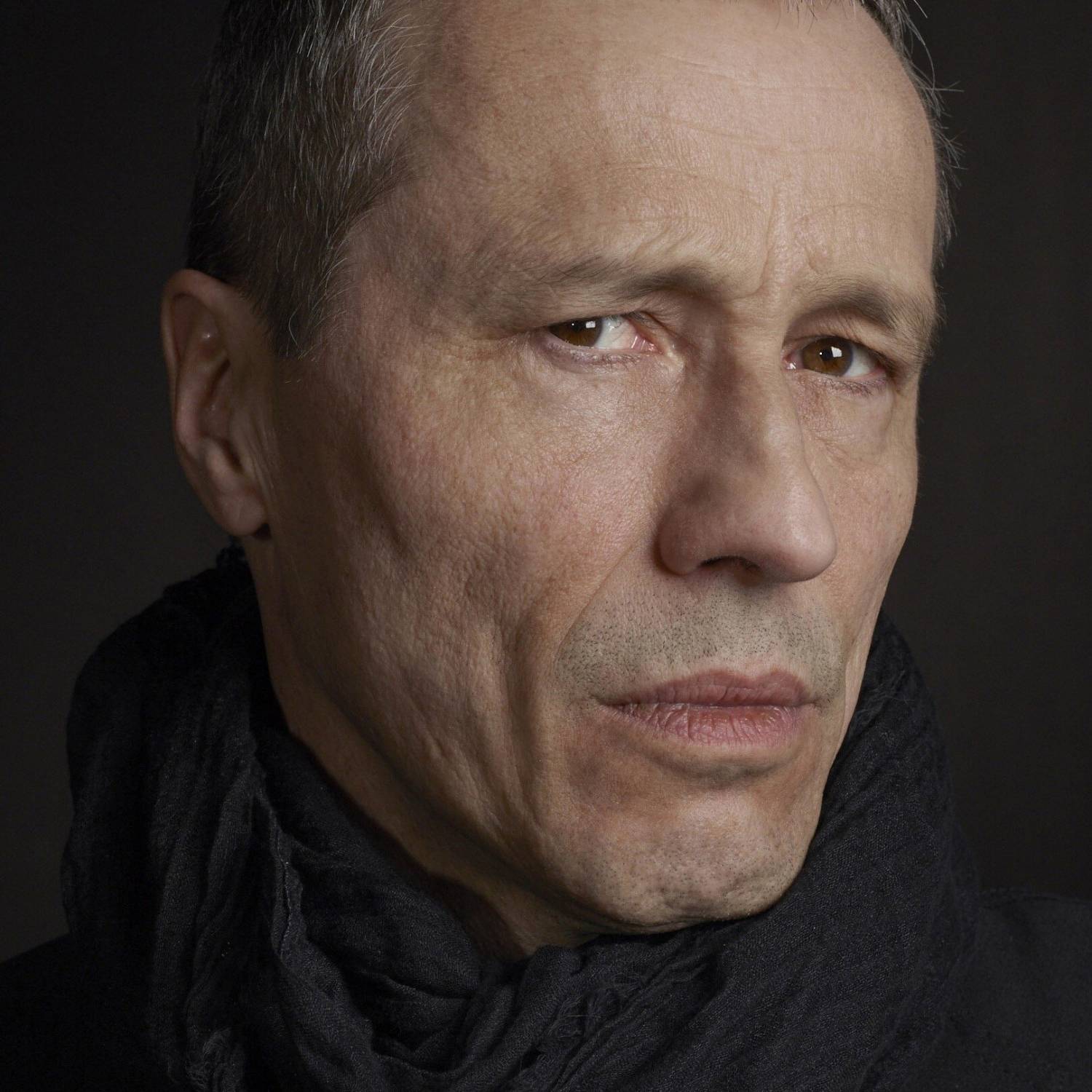Michael Wincott photo