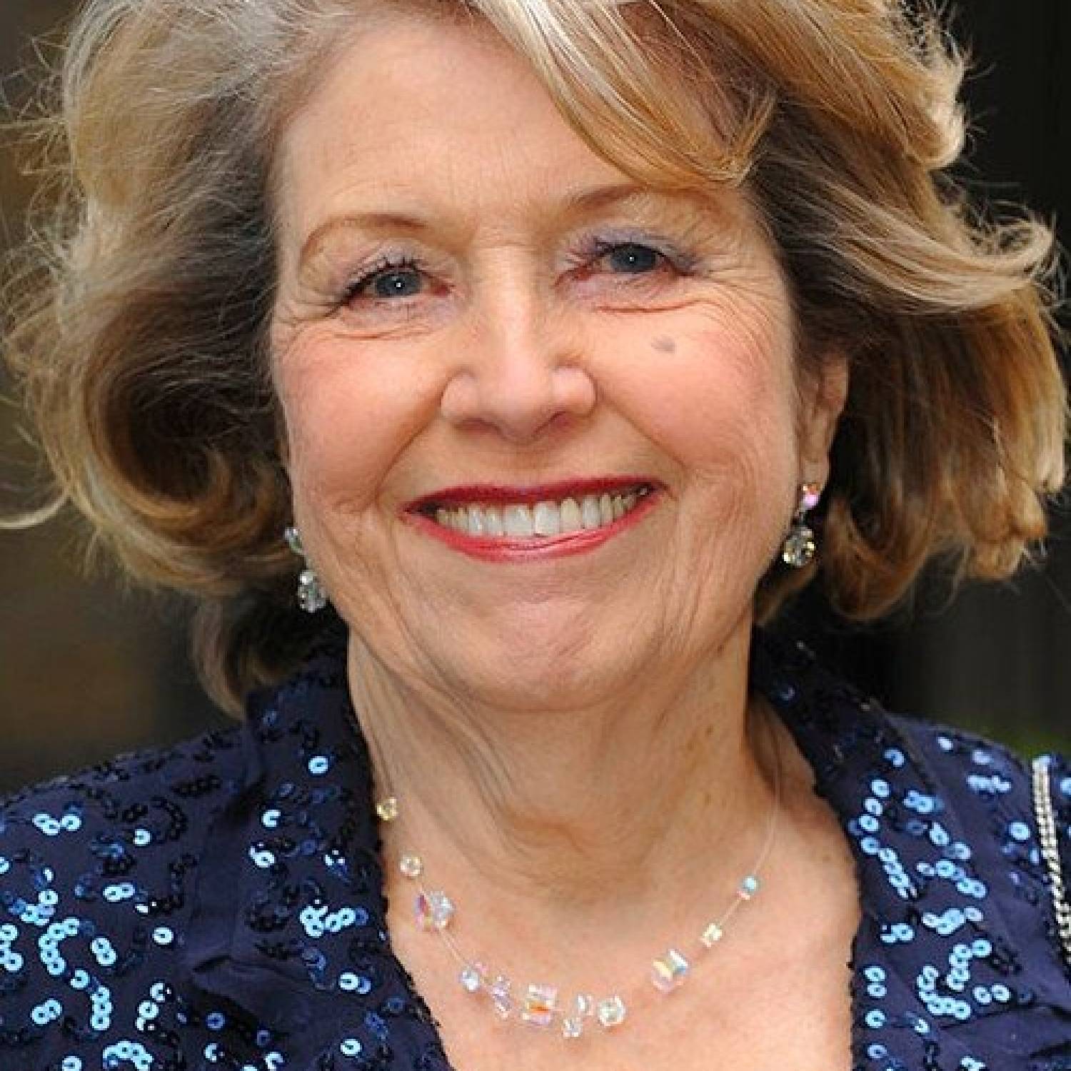 Anne Reid photo