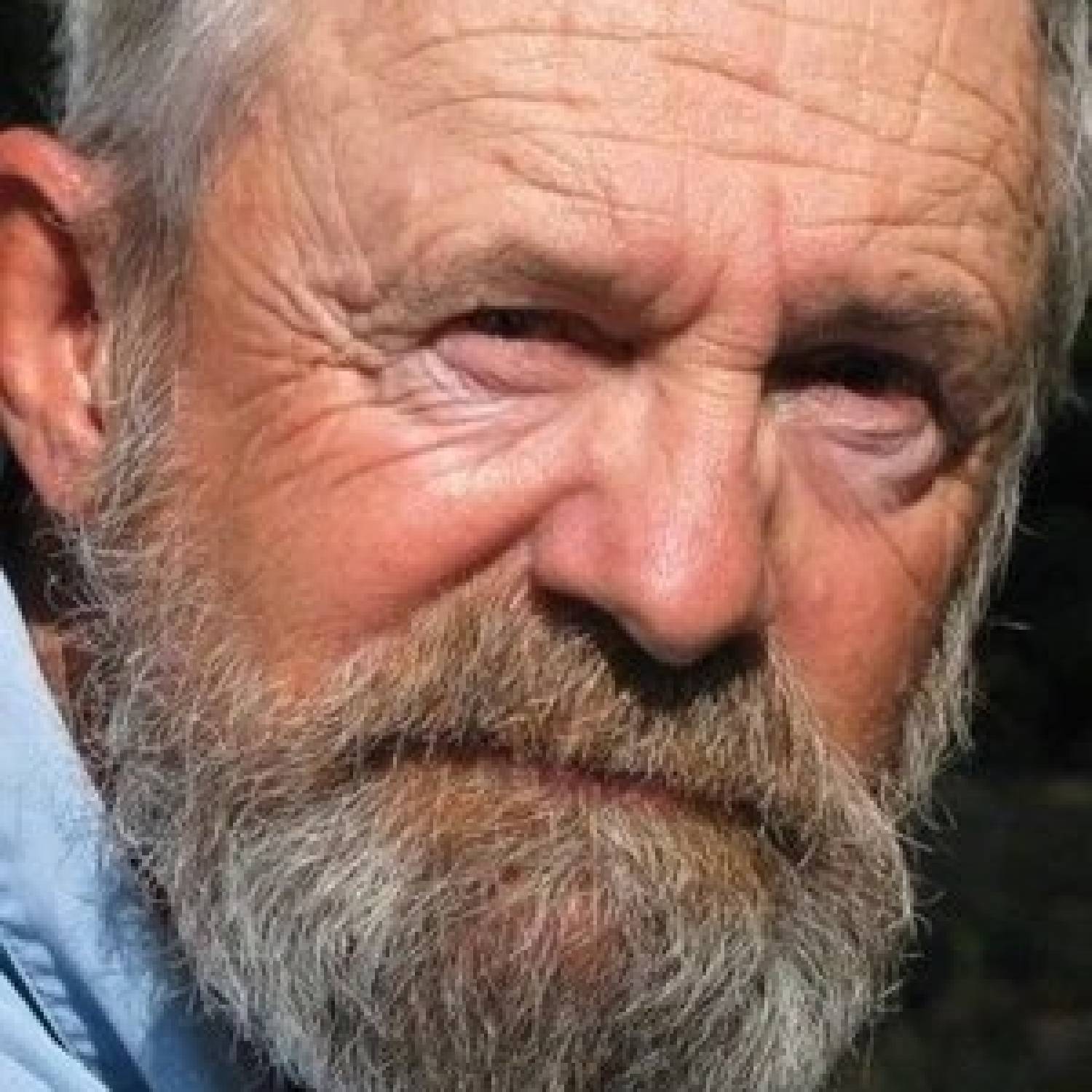 Douglas Rowe photo