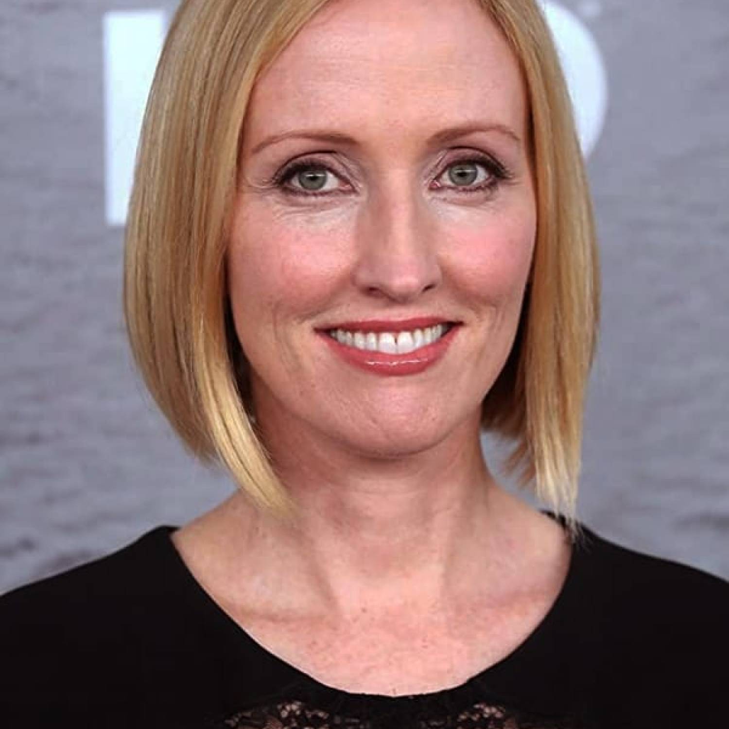 Janel Moloney photo