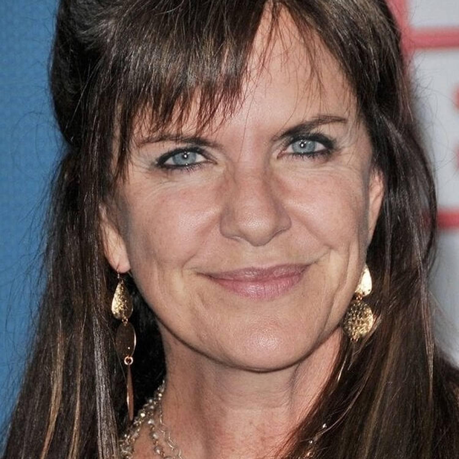 Jennifer Hale photo