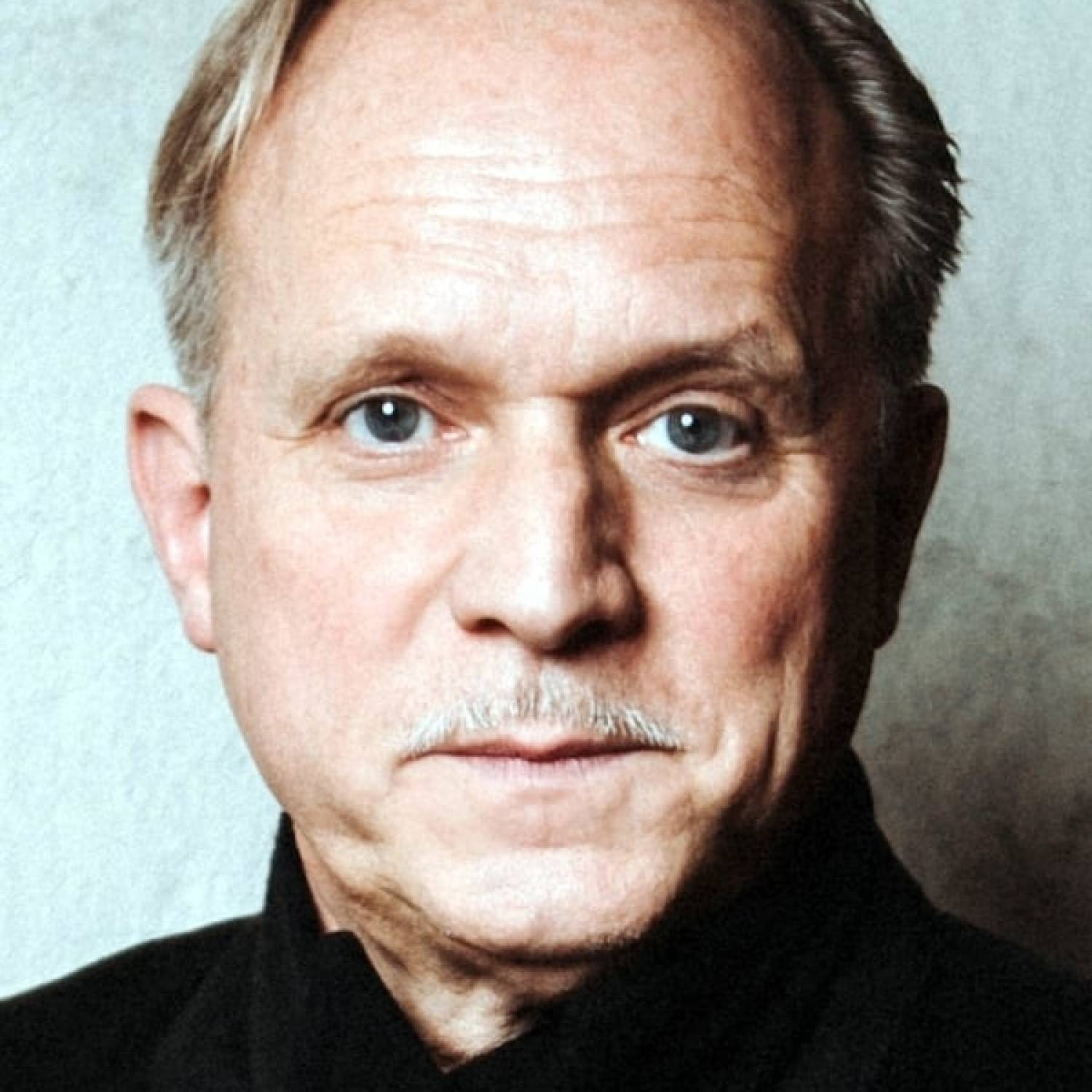 Ulrich Tukur photo