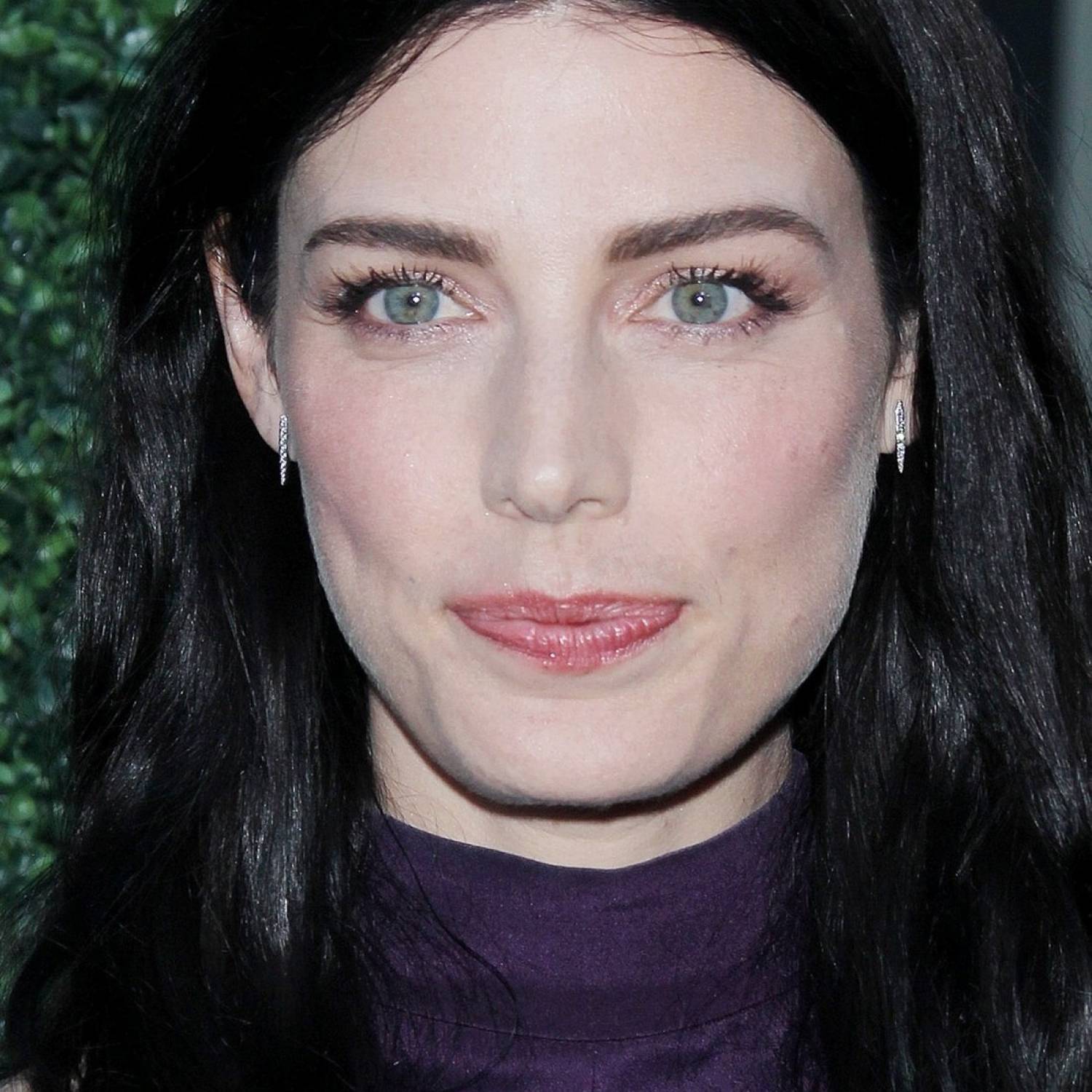 Jessica Paré photo