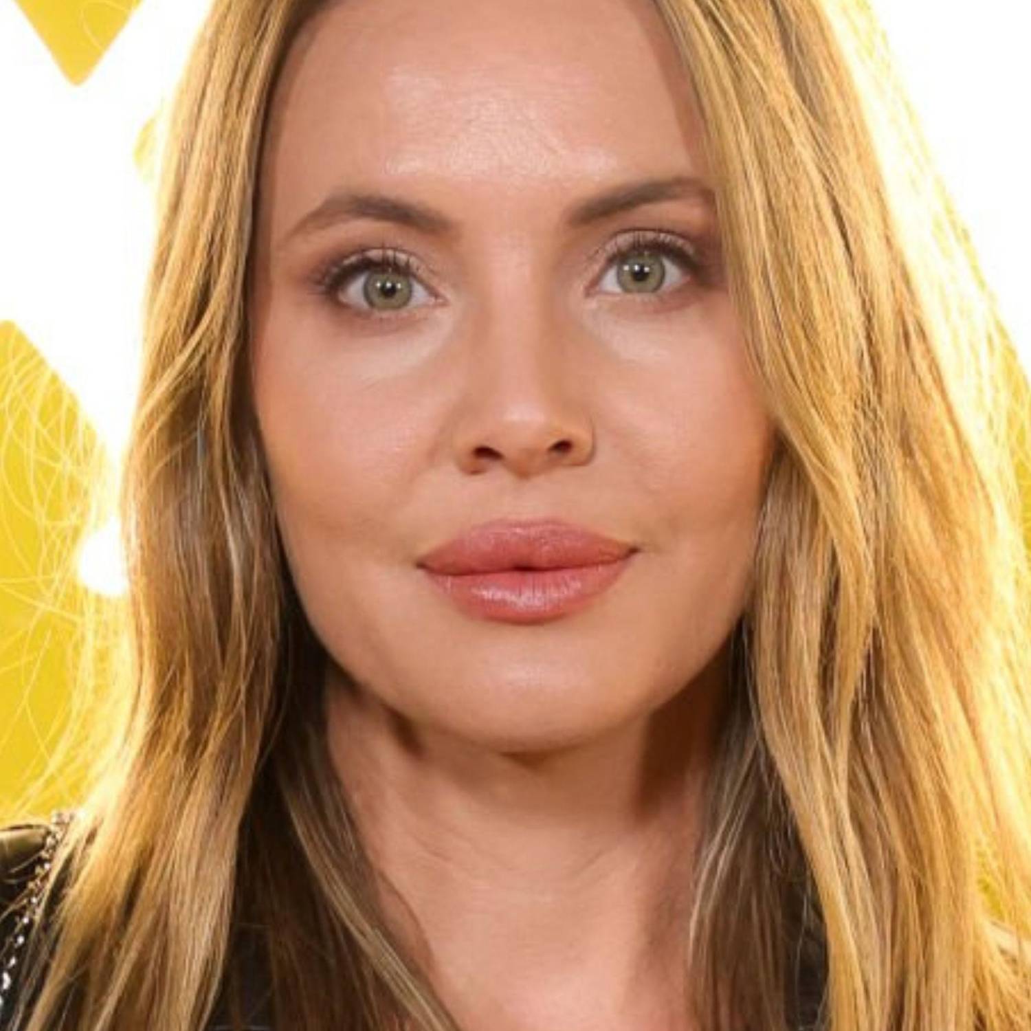 Leah Pipes photo