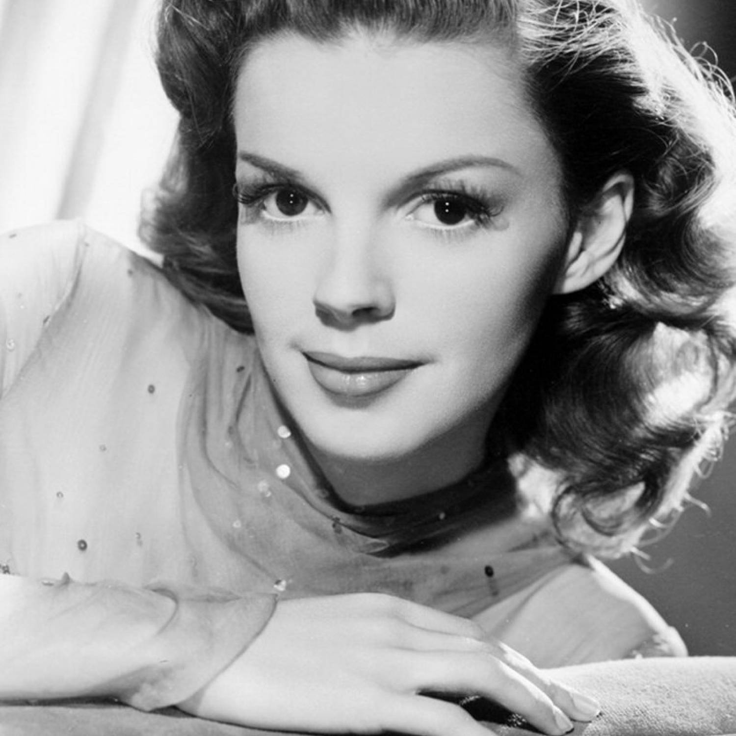 Judy Garland photo