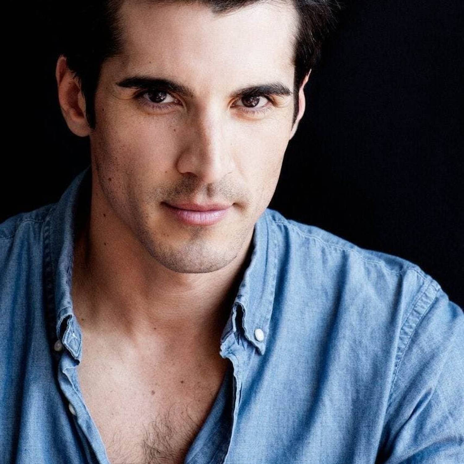 Adrian Armas photo