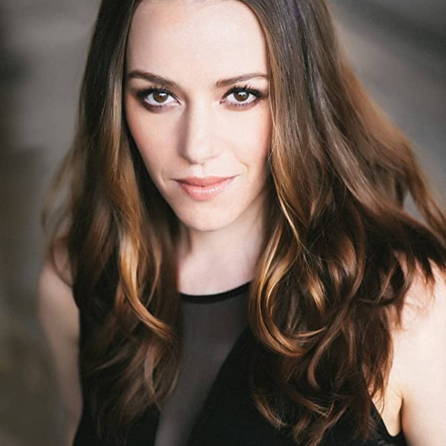April Billingsley photo