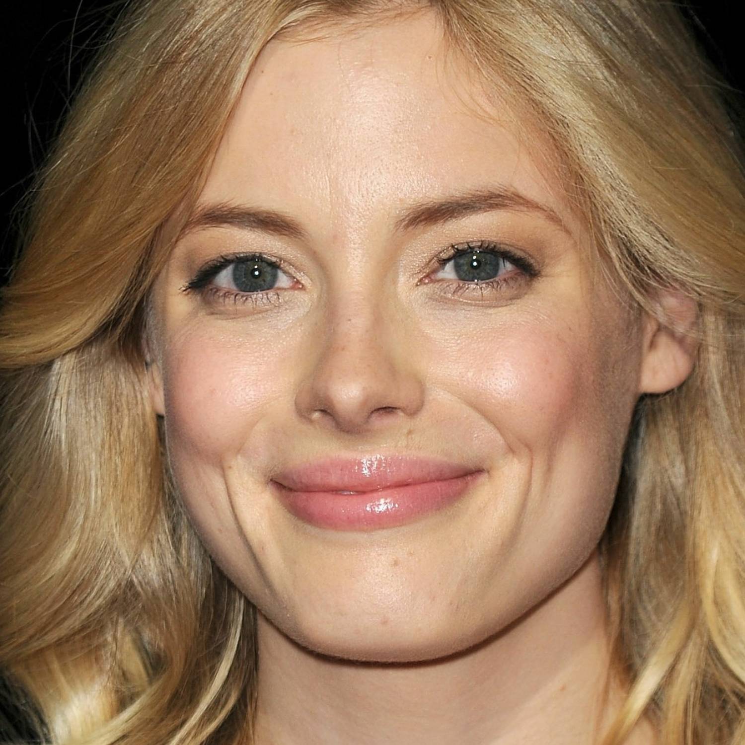 Gillian Jacobs photo