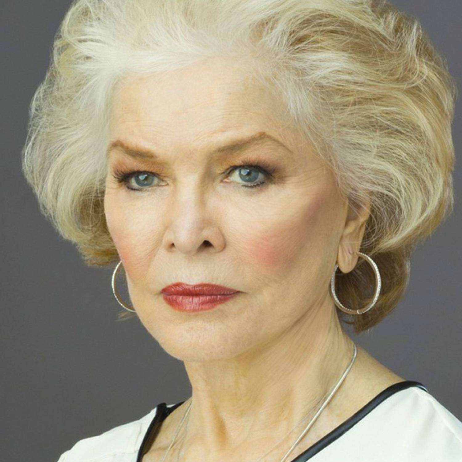 Ellen Burstyn photo
