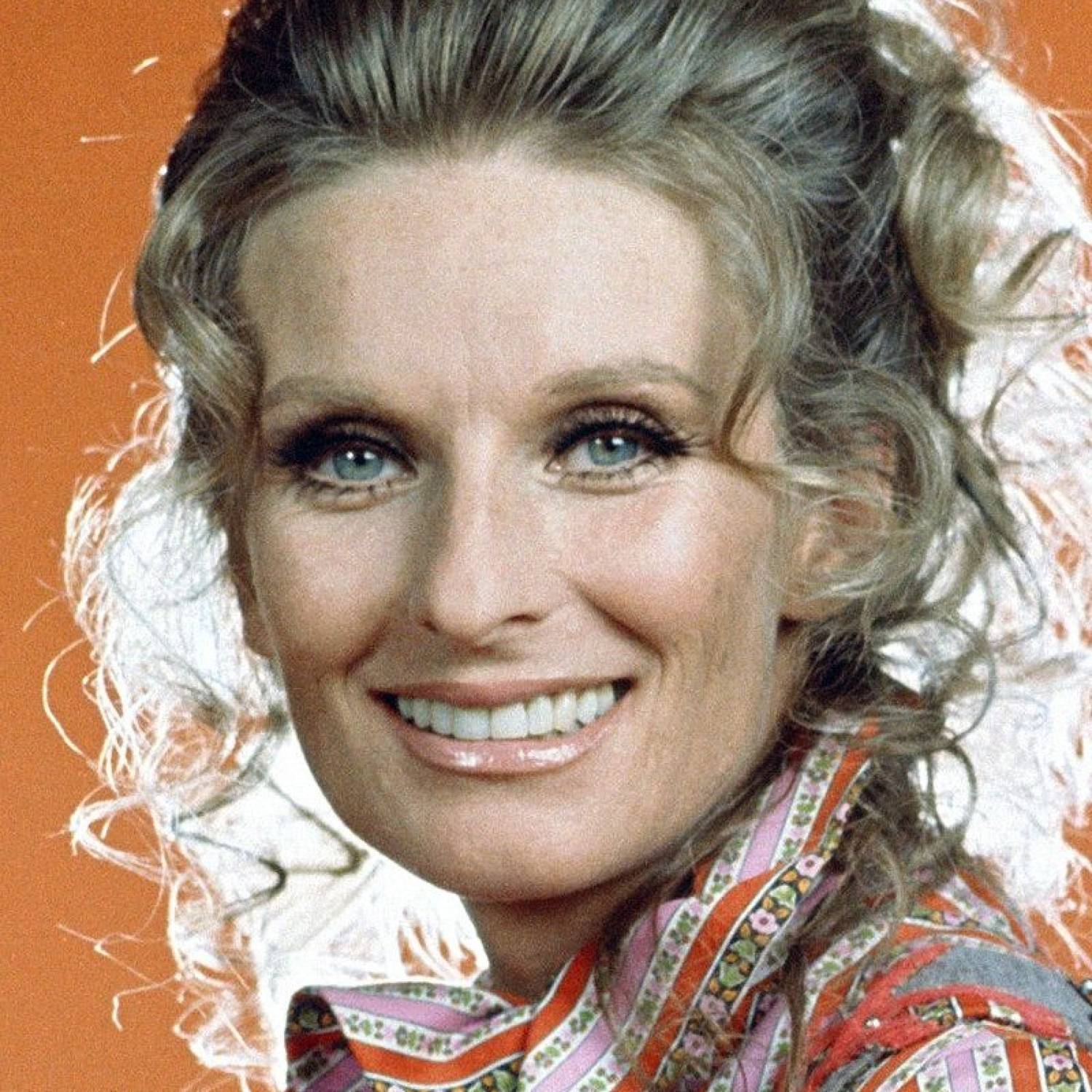 Cloris Leachman photo